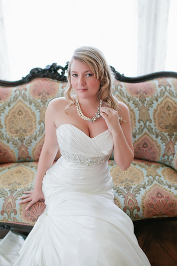aldredge-house-bridal-portraits-dallas-wedding-photographer-sg-